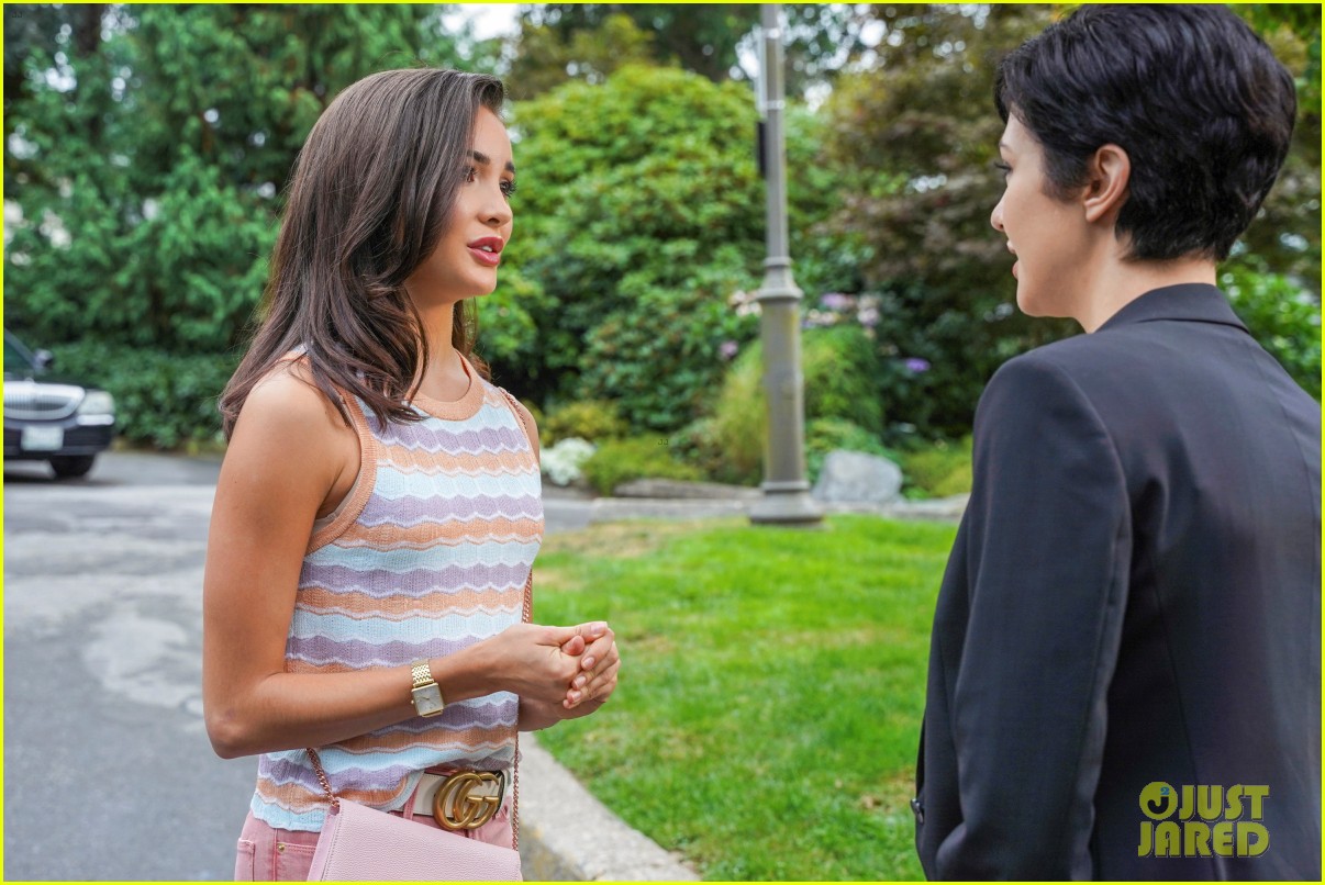 Nancy Works To Rid George's Possessed Body While Also Working a Charity Gala on 'Nancy Drew' Tonight