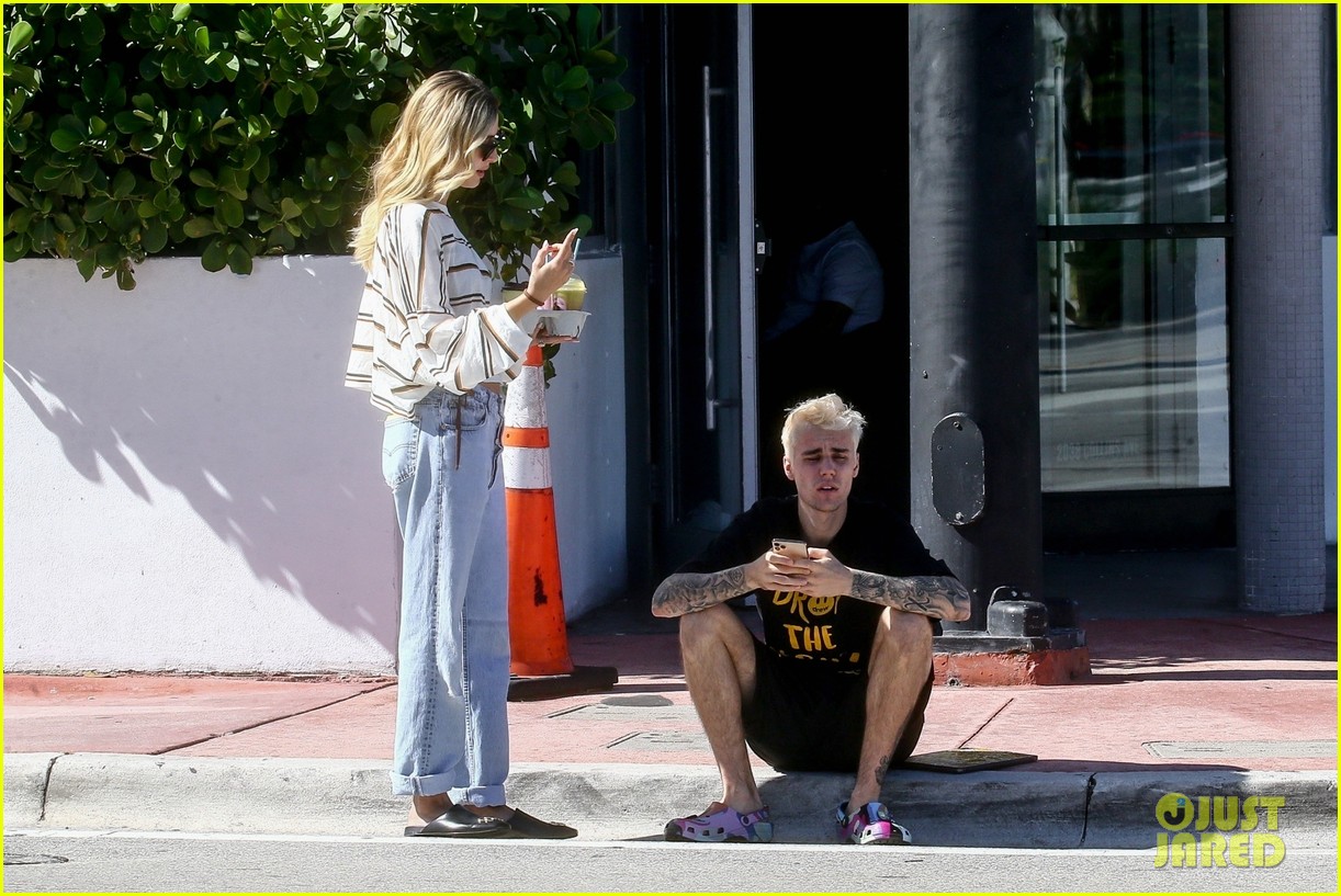Justin & Hailey Bieber Cuddle Up at Hailey's Photoshoot in Florida
