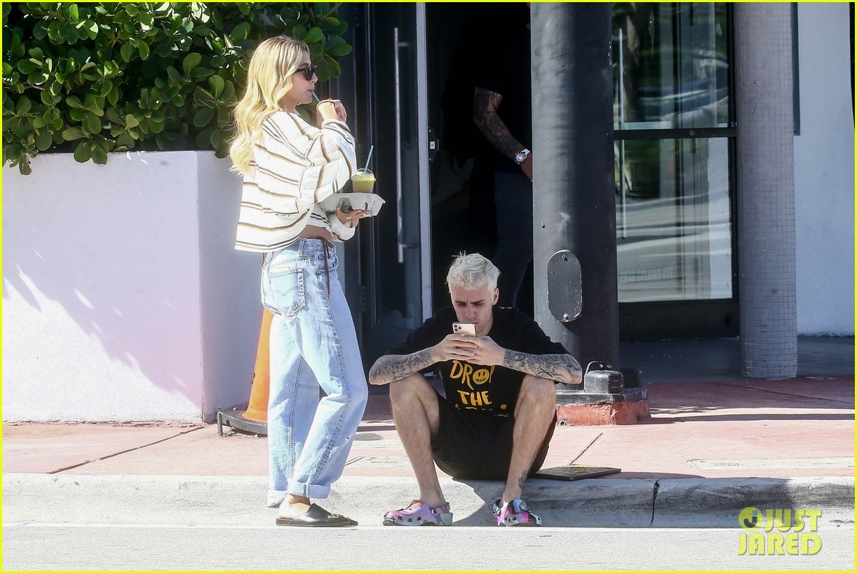 Justin & Hailey Bieber Cuddle Up at Hailey's Photoshoot in Florida