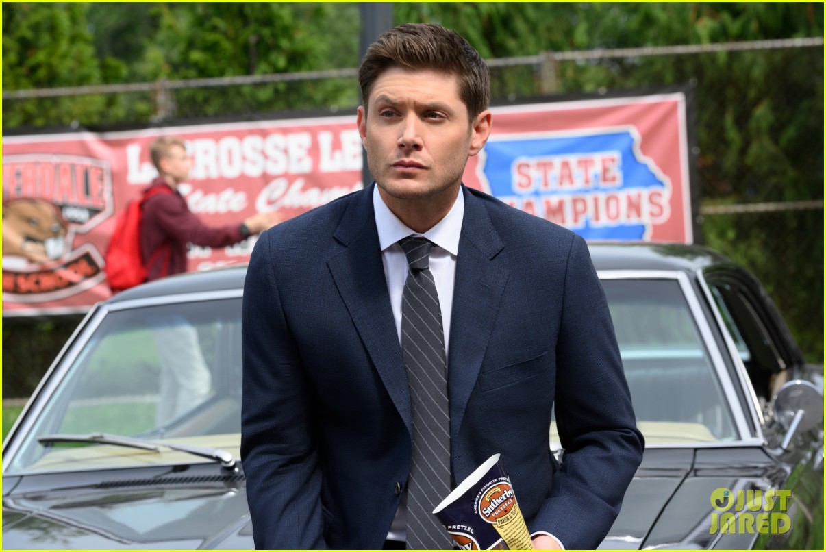 Jensen Ackles Not Only Acts, But Sings & Directs Tonight's 'Supernatural'!