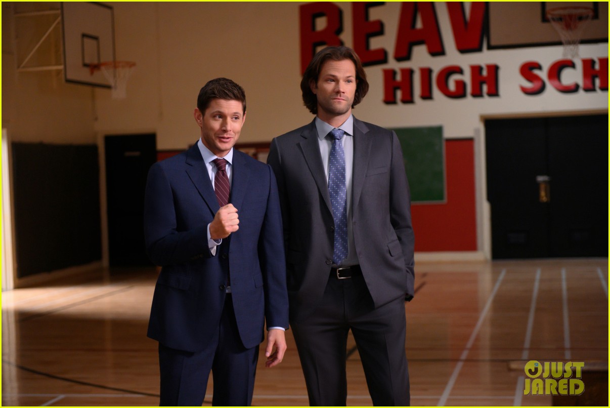 Jensen Ackles Not Only Acts, But Sings & Directs Tonight's 'Supernatural'!