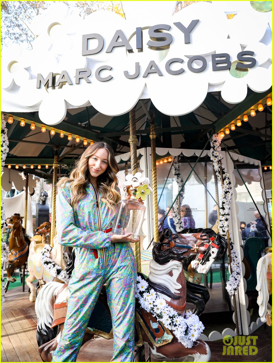 Bailee Madison, Landry Bender & Cierra Ramirez Celebrate Marc Jacobs' Daisy Fragrance in NYC
