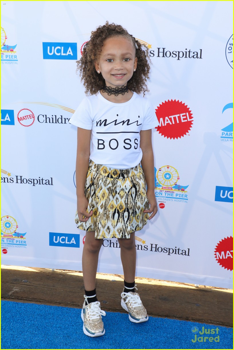 Alexa & Katie Stars Paris Berelc, Merit Leighton & Jack Griffo Have Fun at UCLA Children's Hospital's Party on the Pier