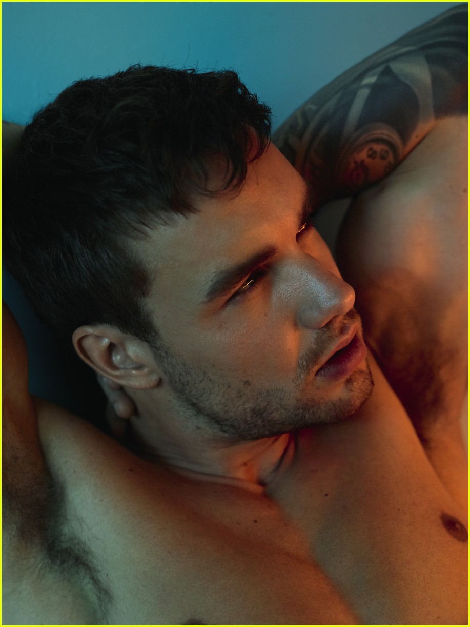 Liam Payne Models Underwear for Hugo's New Campaign!