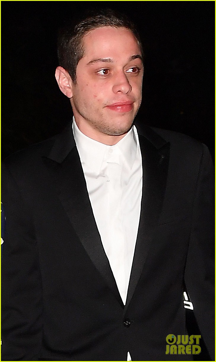 Kaia Gerber & Pete Davidson Step Out for Friend's Wedding!