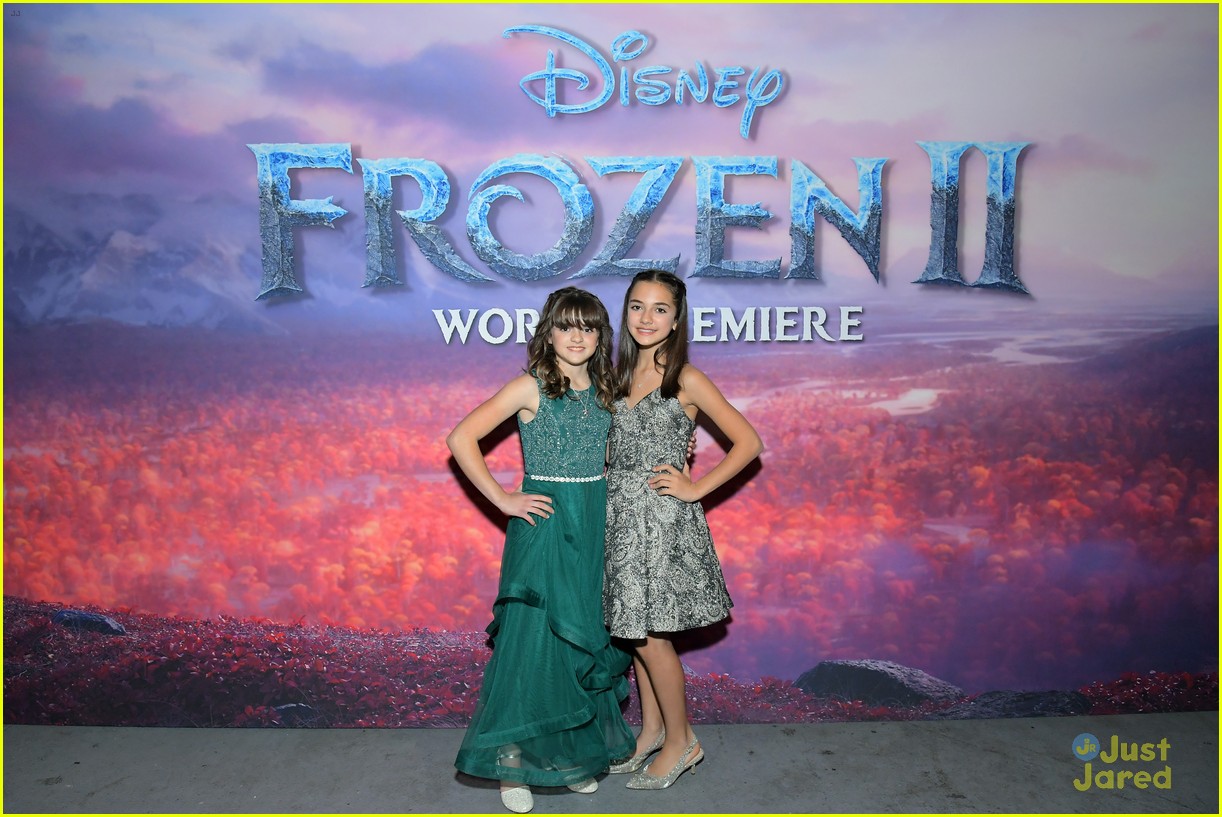 Rachel Matthews, aka Honeymaren, Stuns in Deep Red For 'Frozen 2' Premiere