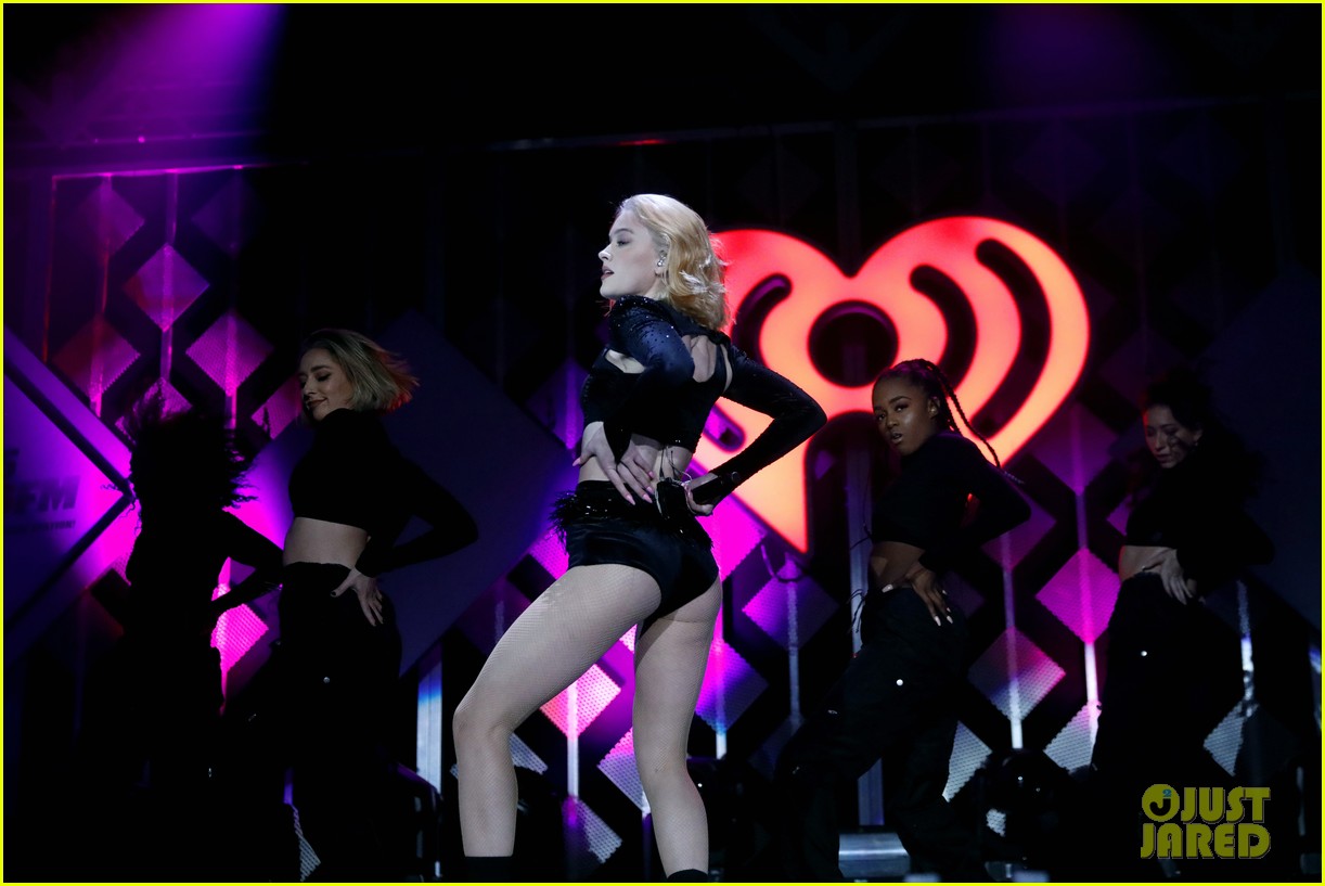 Zara Larsson Gets To Celebrate Her 22nd Birthday at Jingle Ball 2019 in Chicago