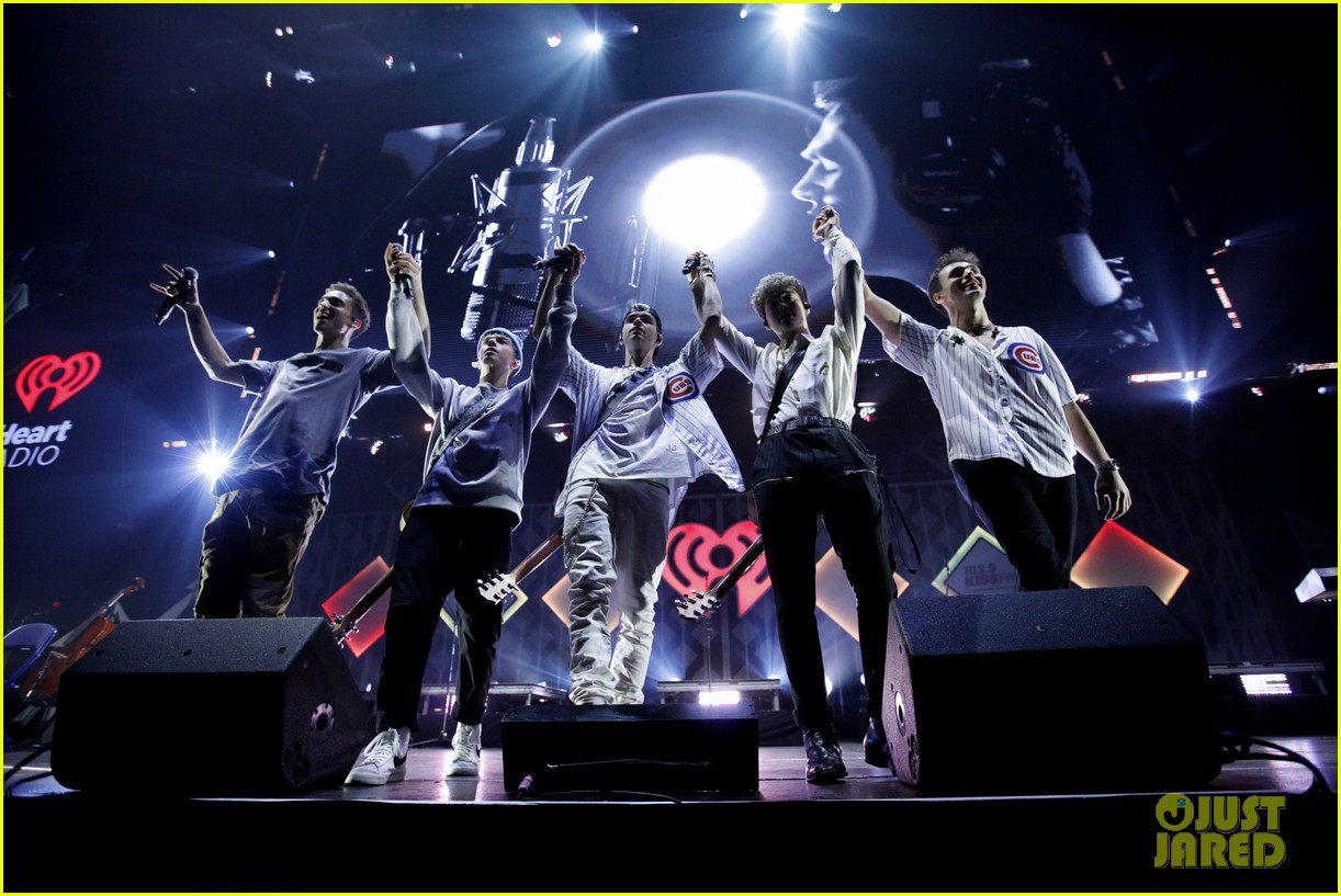 Zara Larsson Gets To Celebrate Her 22nd Birthday at Jingle Ball 2019 in Chicago