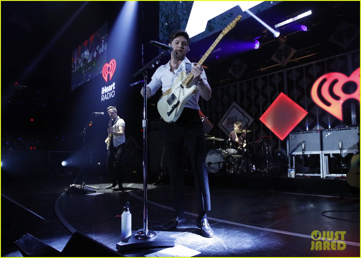 Zara Larsson Gets To Celebrate Her 22nd Birthday at Jingle Ball 2019 in Chicago