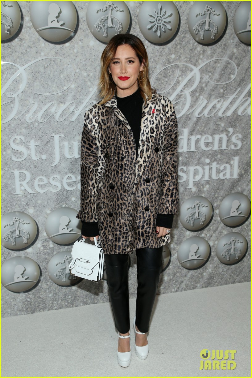 Joel Courtney & Karan Brar Support St. Jude at Brooks Brothers Holiday Celebration