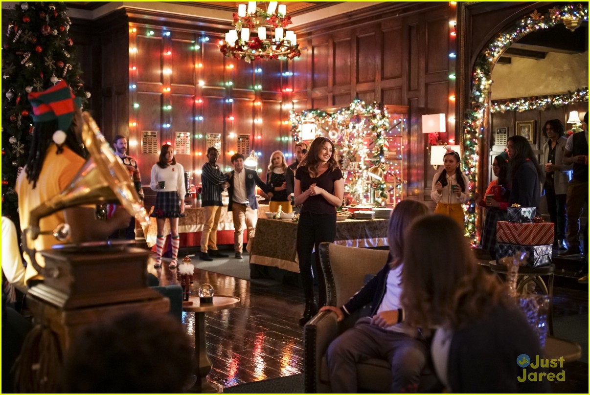 A Christmas Monster Attacks the Salvatore School on 'Legacies'