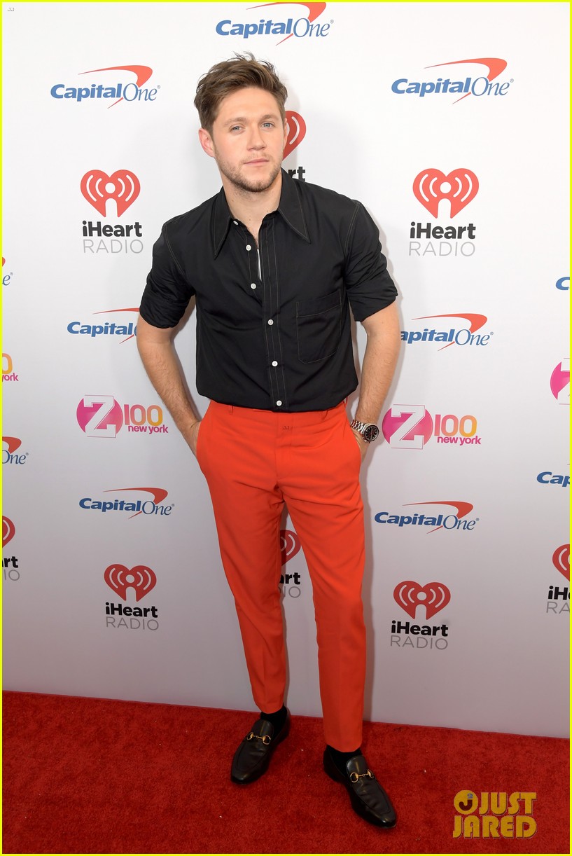 Niall Horan & Lewis Capaldi Ham It Up Backstage at Z100's Jingle Ball 2019