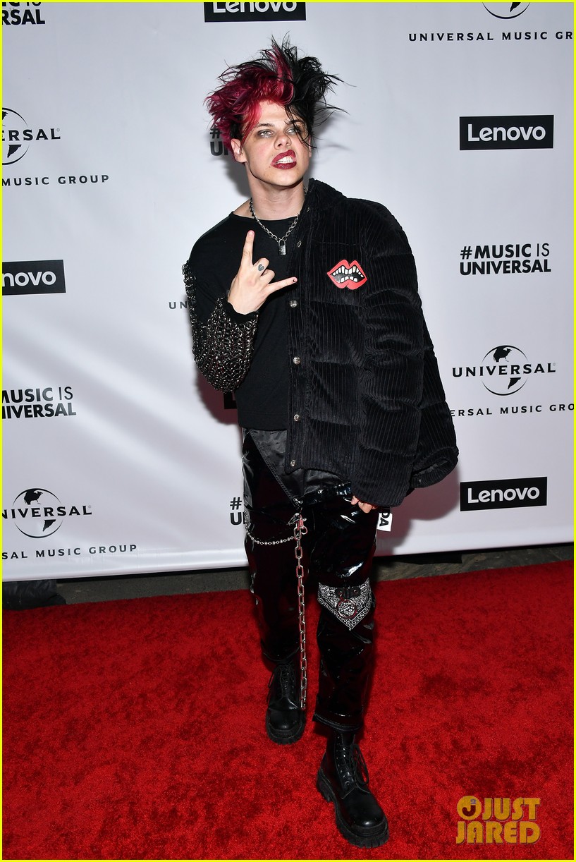 Hailee Steinfeld Joins Tons of Stars at Grammys After-Party!