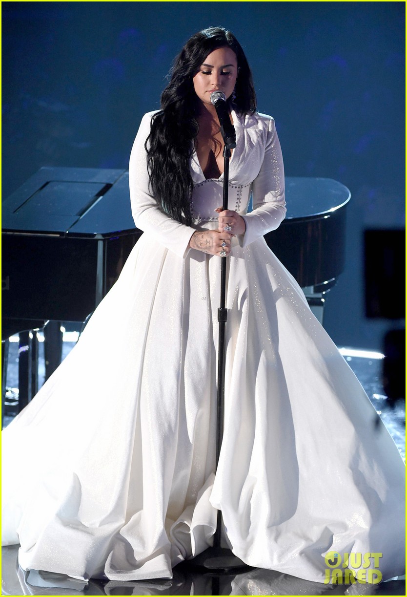 Demi Lovato Performs New Song 'Anyone' at Grammys 2020 - Watch Now