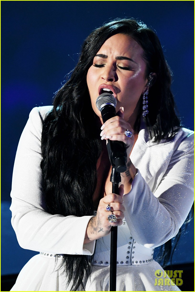 Demi Lovato Performs New Song 'Anyone' at Grammys 2020 - Watch Now