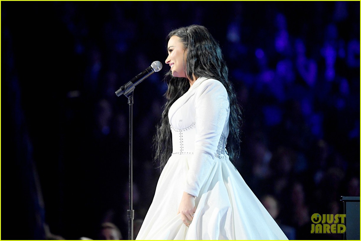 Demi Lovato Performs New Song 'Anyone' at Grammys 2020 - Watch Now