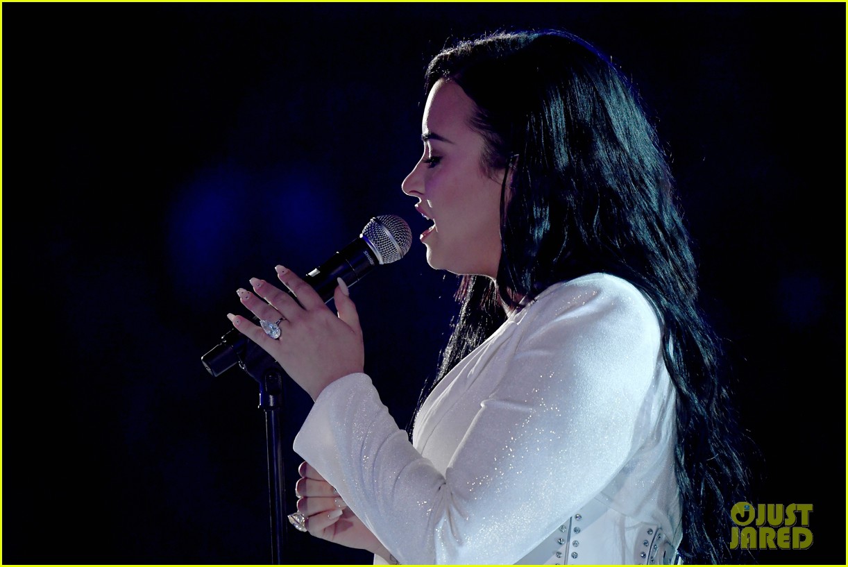 Demi Lovato Performs New Song 'Anyone' at Grammys 2020 - Watch Now