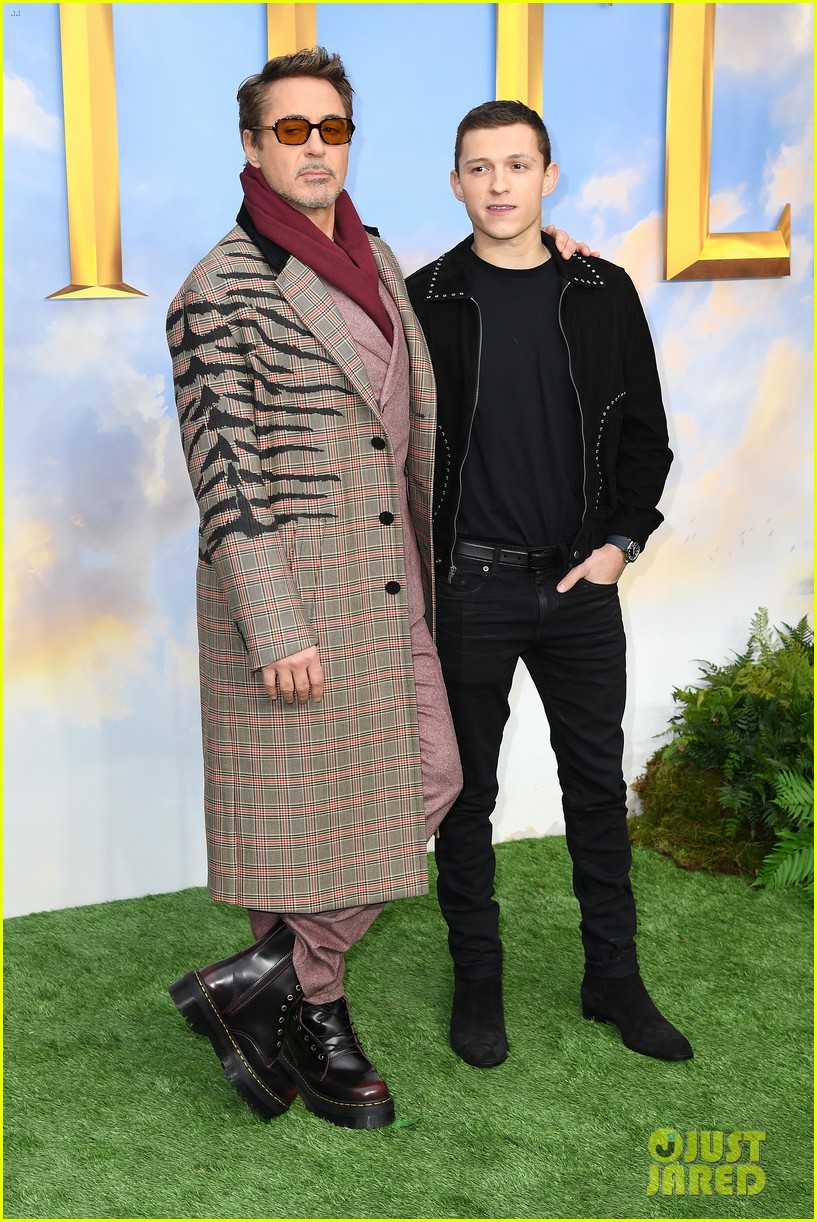 Tom Holland Brings His Dog Tessa to 'Dolittle' London Premiere!