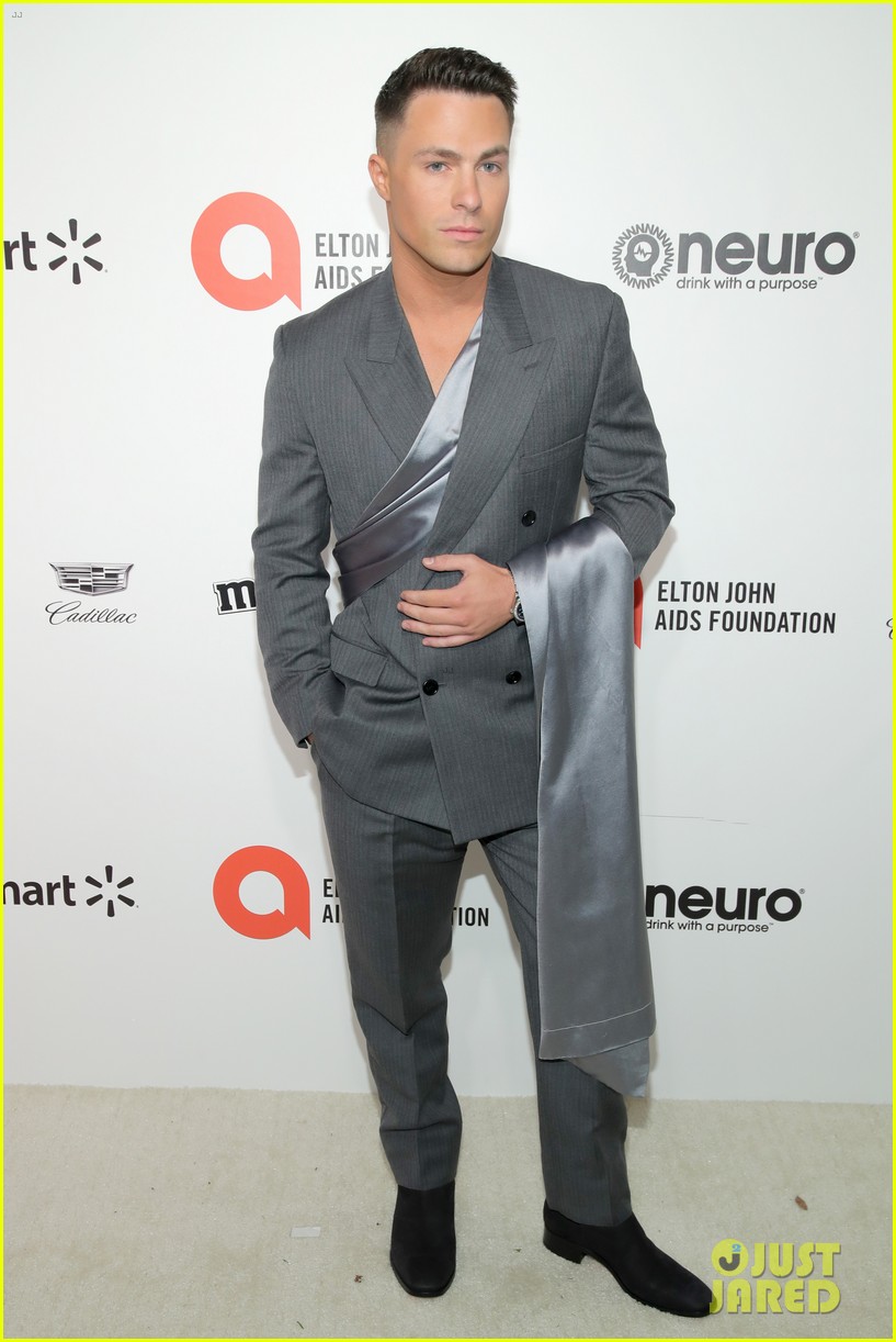 Bella Thorne, Ally Maki & Sydney Sweeney Go Pink For Elton John's Oscars 2020 Viewing Party