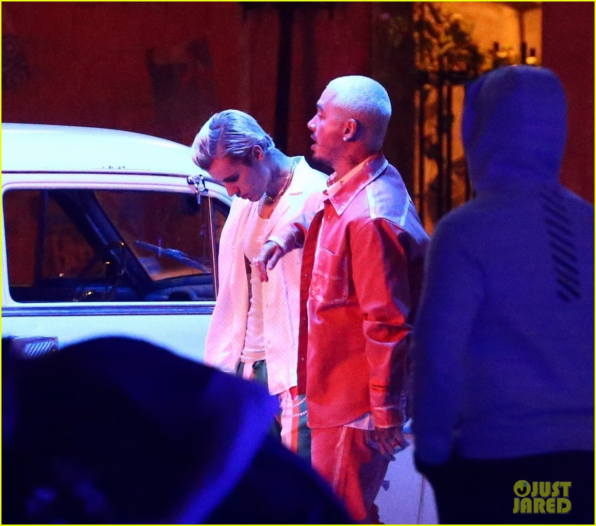 Justin Bieber Teamed Up with a Music Superstar for His Next Song!