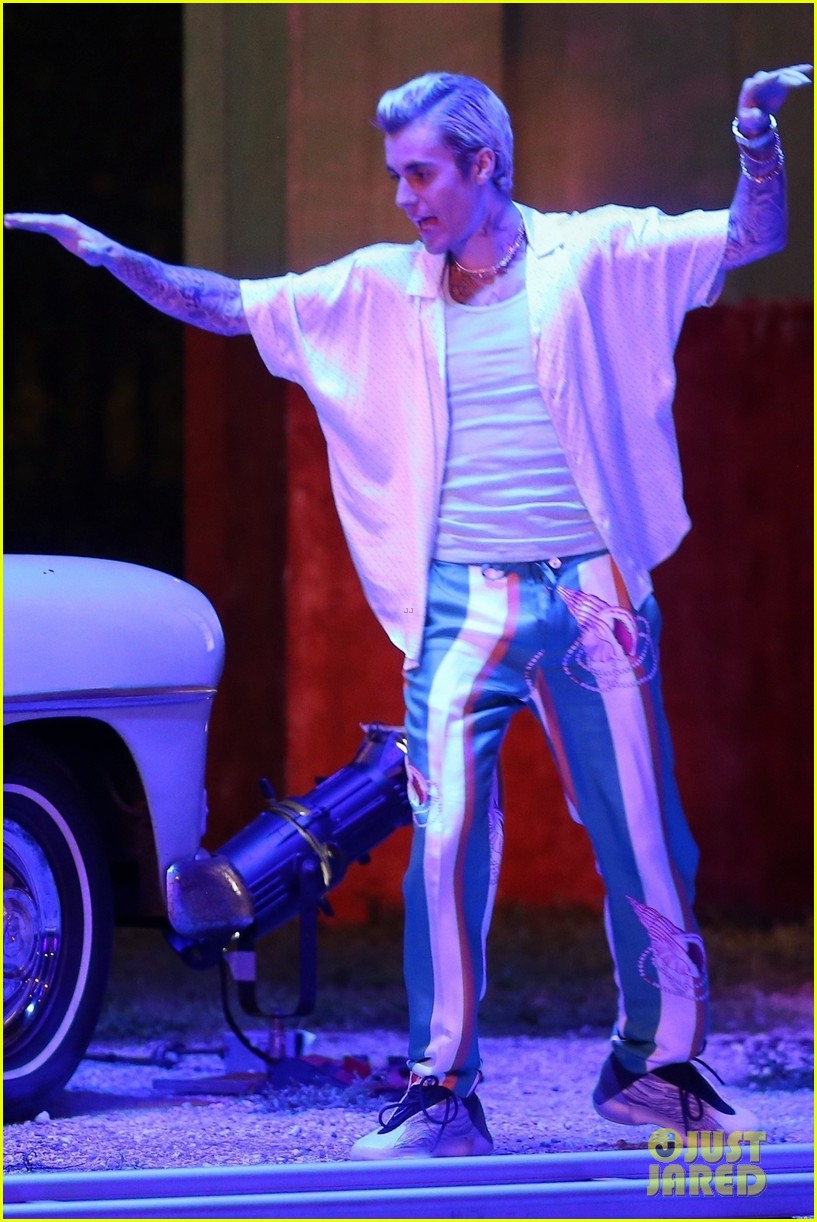 Justin Bieber Teamed Up with a Music Superstar for His Next Song!