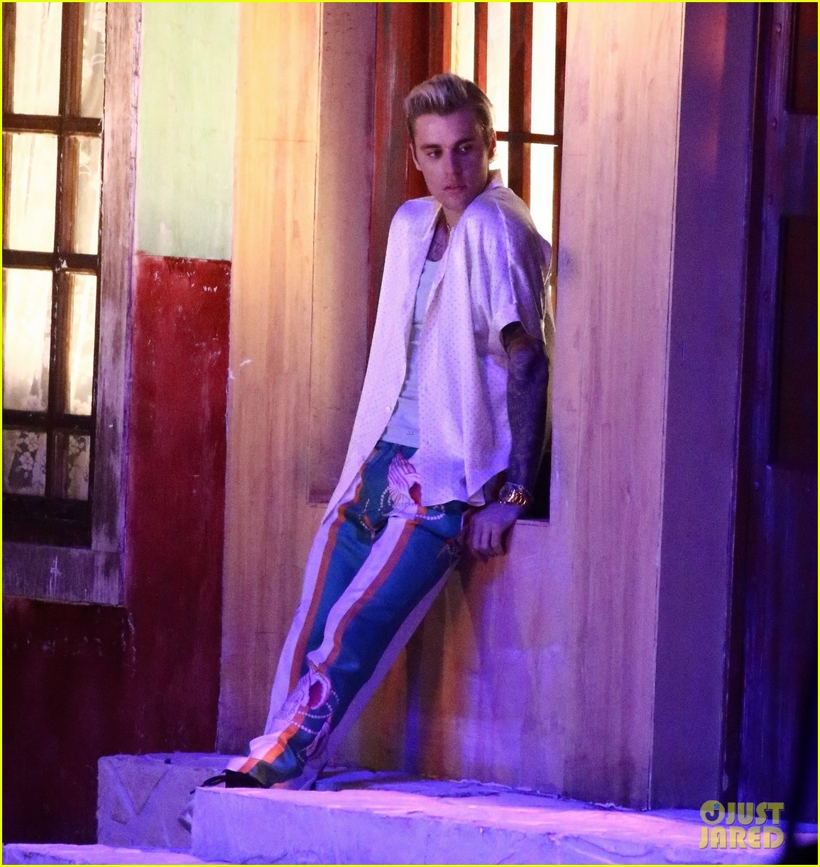 Justin Bieber Teamed Up with a Music Superstar for His Next Song!