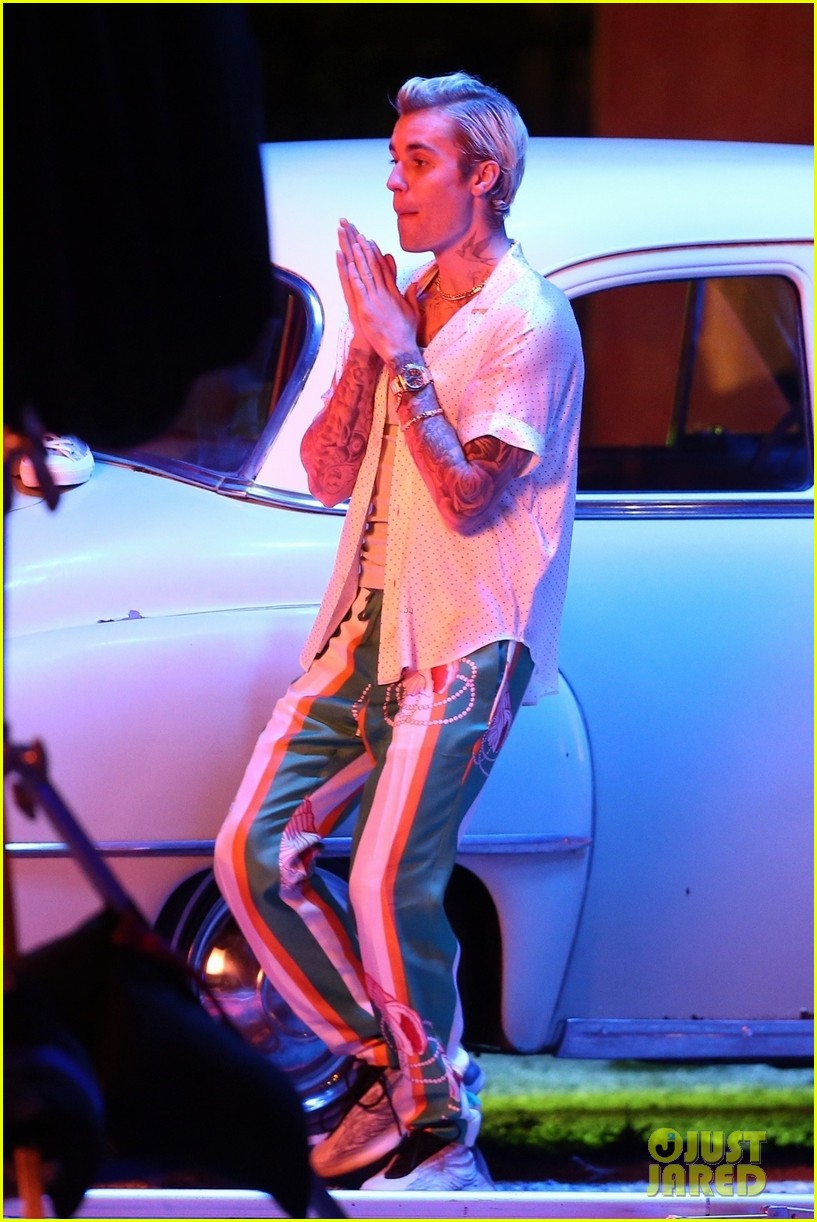 Justin Bieber Teamed Up with a Music Superstar for His Next Song!
