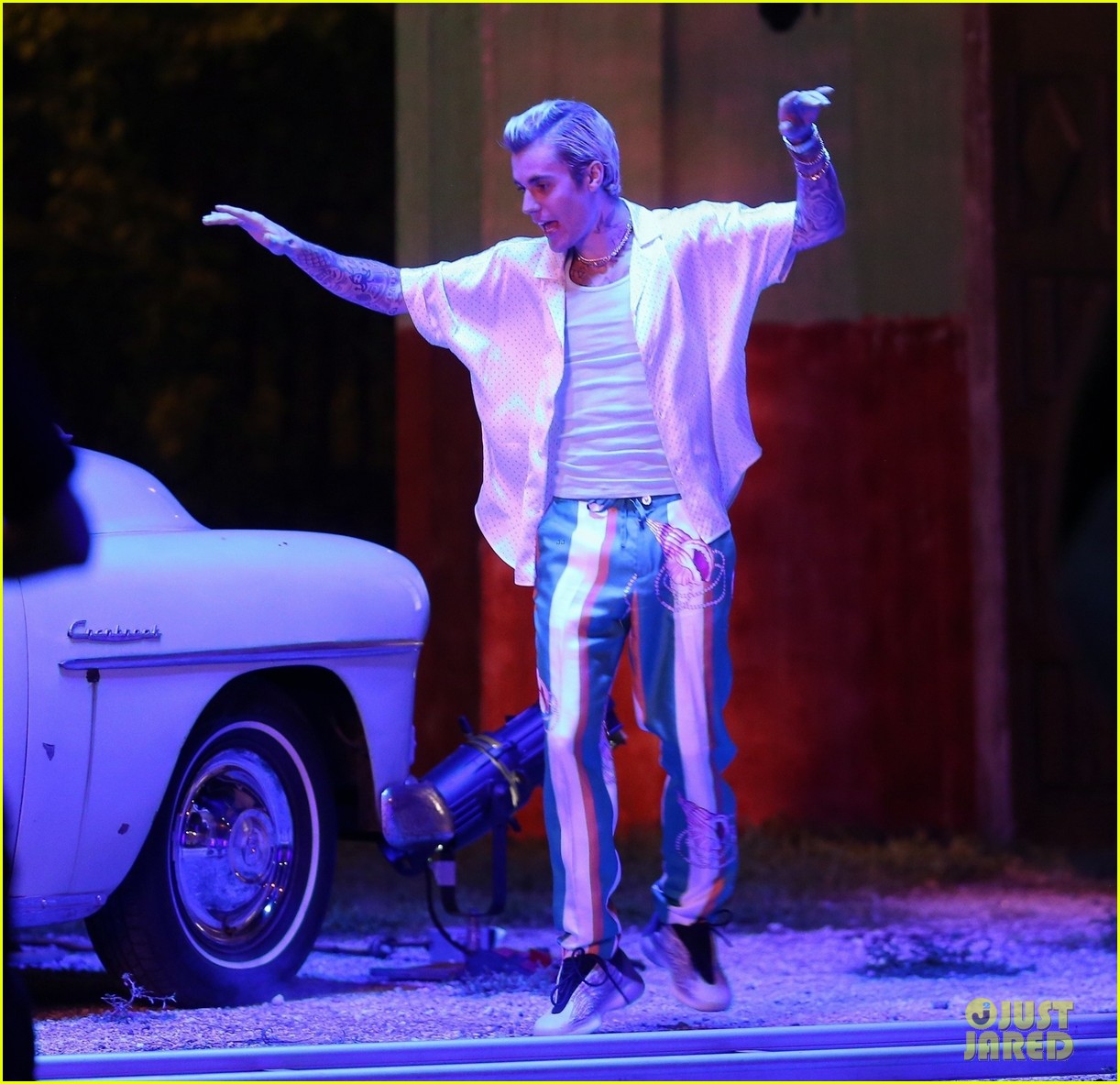Justin Bieber Teamed Up with a Music Superstar for His Next Song!