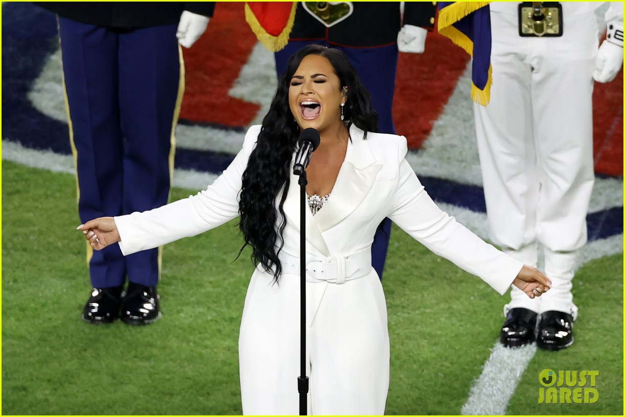 Watch Demi Lovato's Super Bowl 2020 Performance of the National Anthem!
