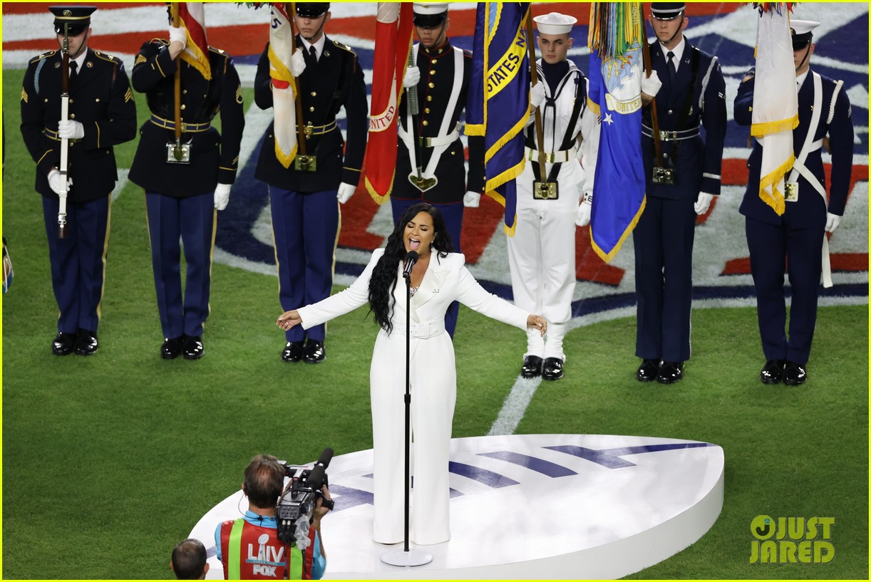 Watch Demi Lovato's Super Bowl 2020 Performance of the National Anthem!
