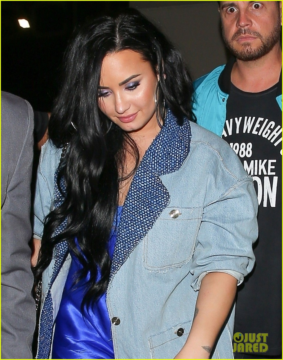 Demi Lovato Is Having Fun in Miami Ahead of the Super Bowl!