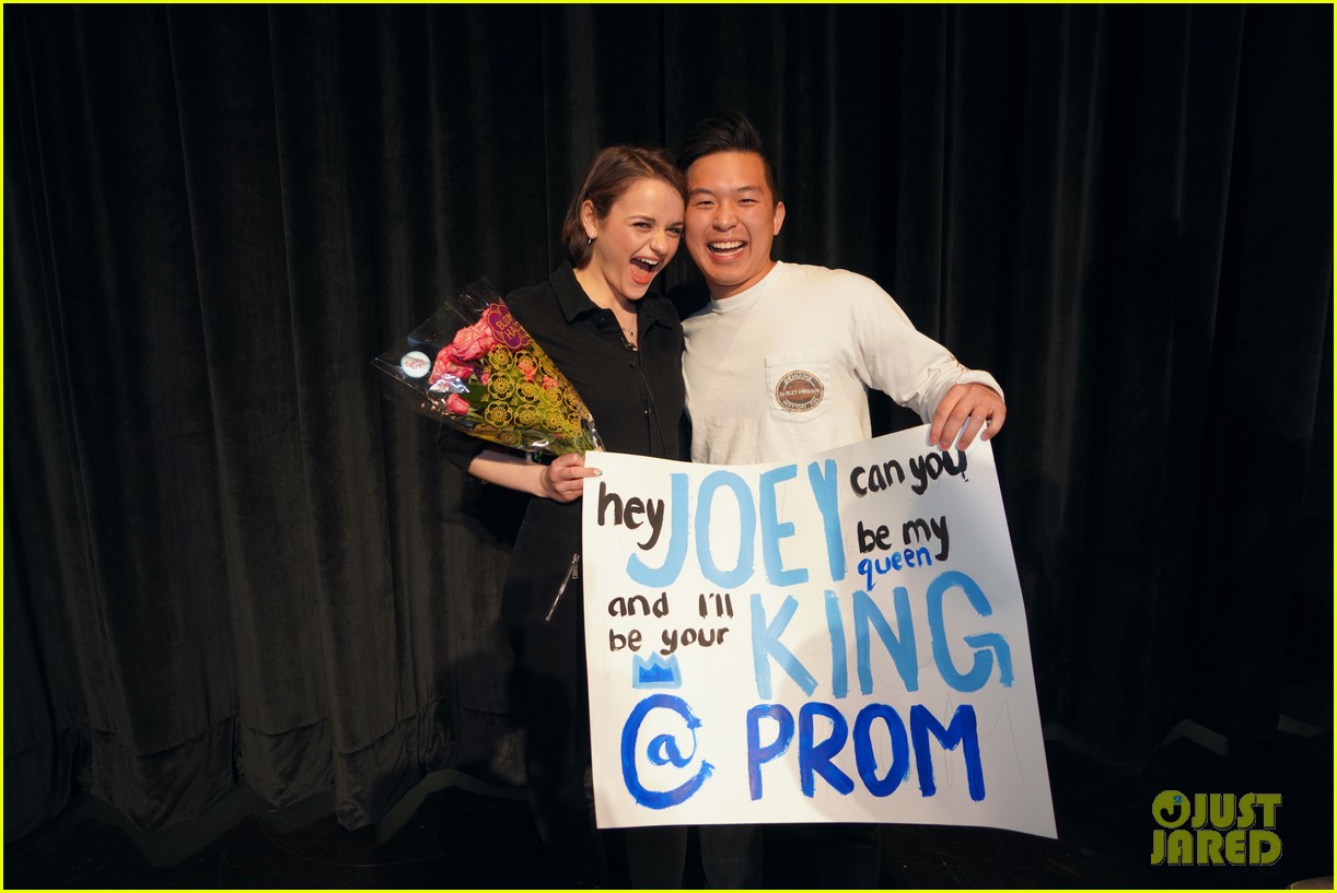 Joey King Receives First Prom-posal After Giving Inspiring Speech to Portola High Schoolers
