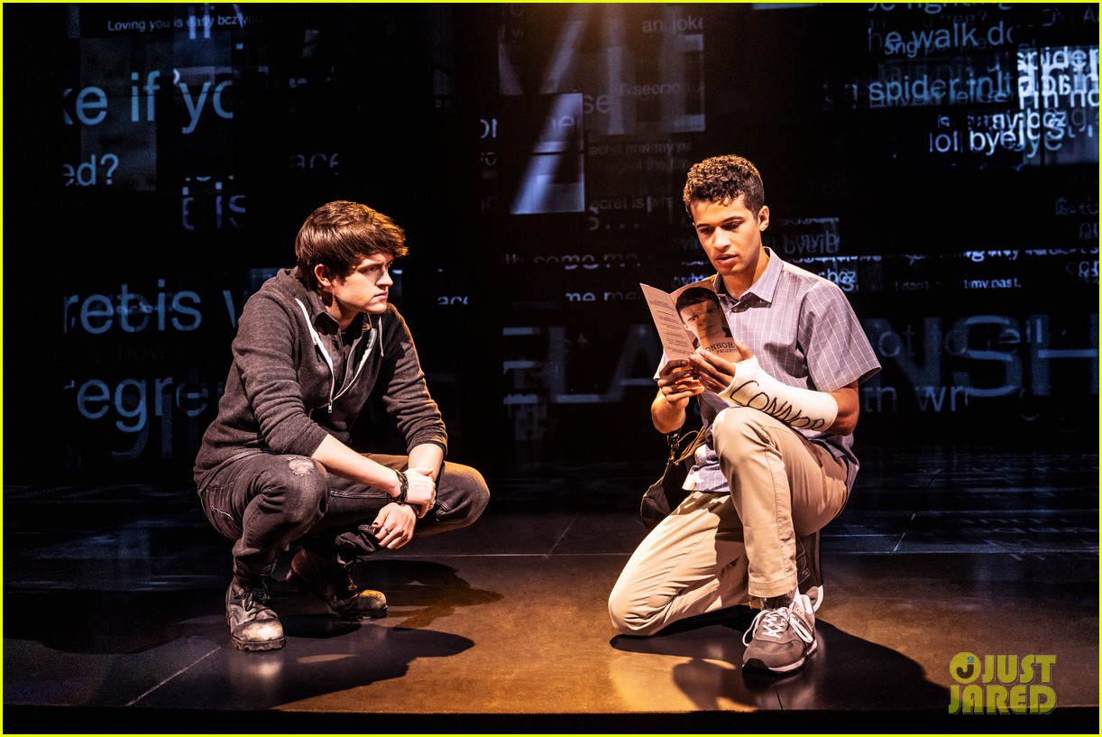 Jordan Fisher & Gabrielle Carrubba Sing 'If I Could Tell Her' From 'Dear Evan Hansen' - Watch Now!