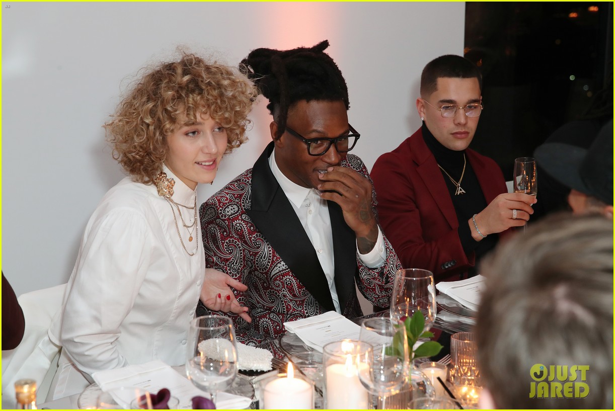 Austin Mahone Suits Up in Red for GQ Sports Dinner in Miami