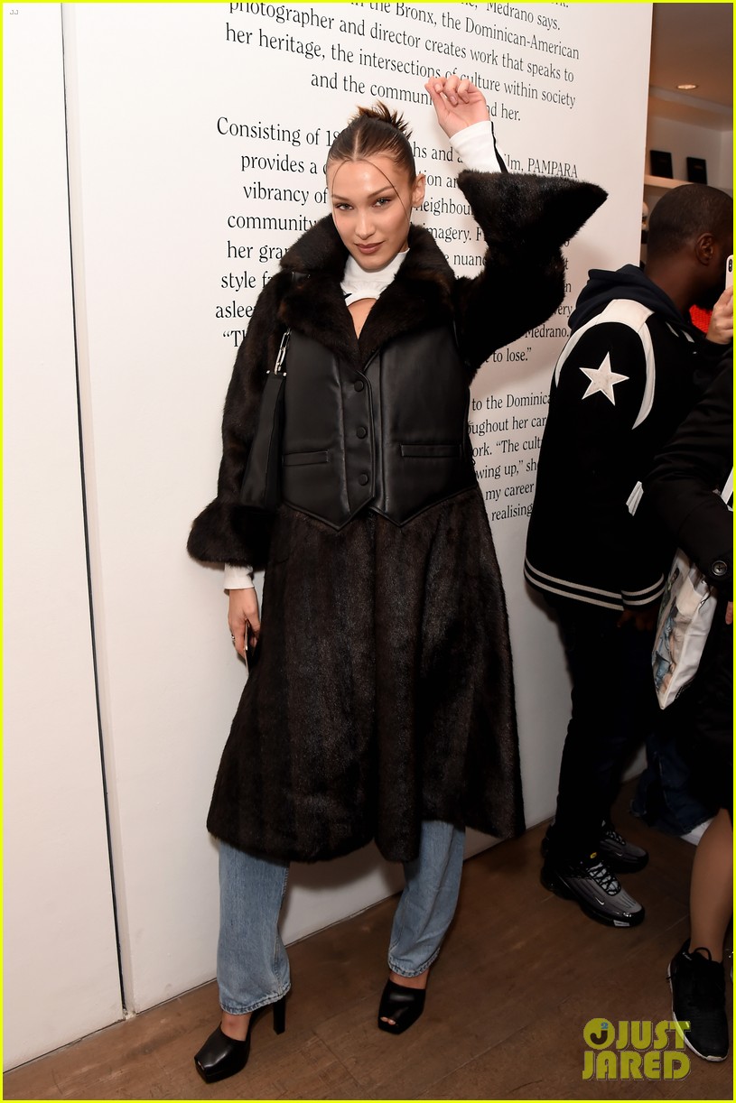 Hailee Steinfeld Rocks Full Leopard Look for Love Magazine Party in London