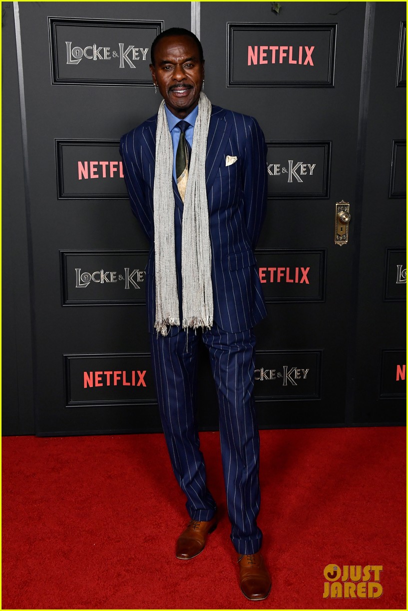 Sabrina Carpenter Supports Griffin Gluck at 'Locke & Key' Premiere