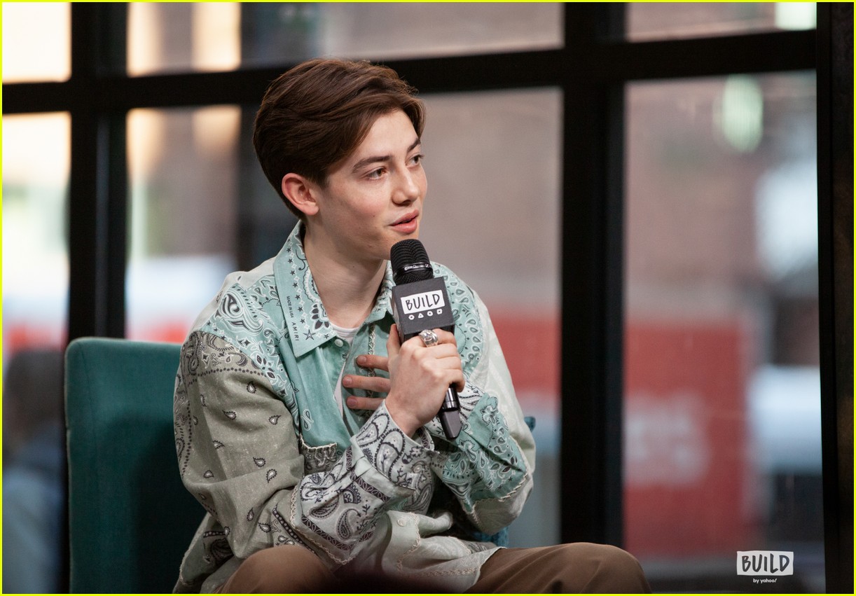 Griffin Gluck Talks Filming 'Big Time Adolescence' & Working With Bailee Madison Again