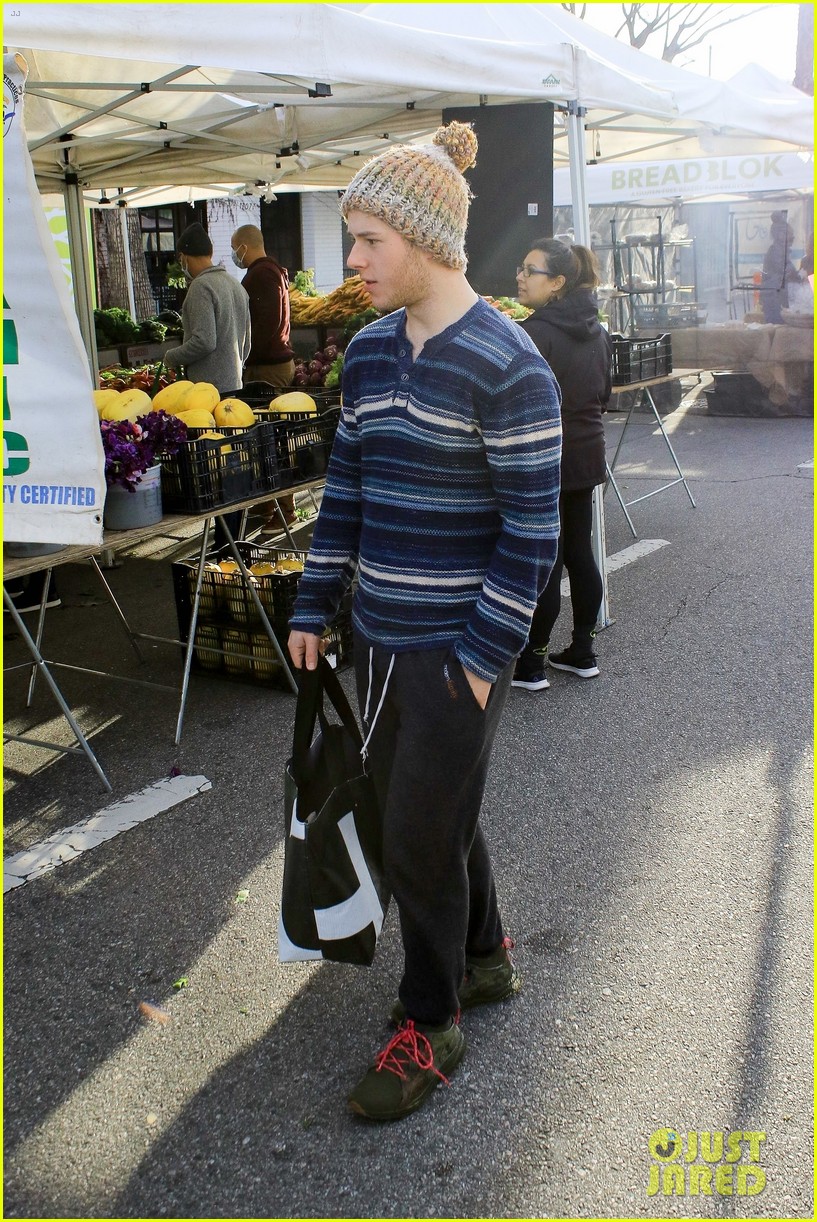 Nolan Gould Stocks Up at the Famers Market