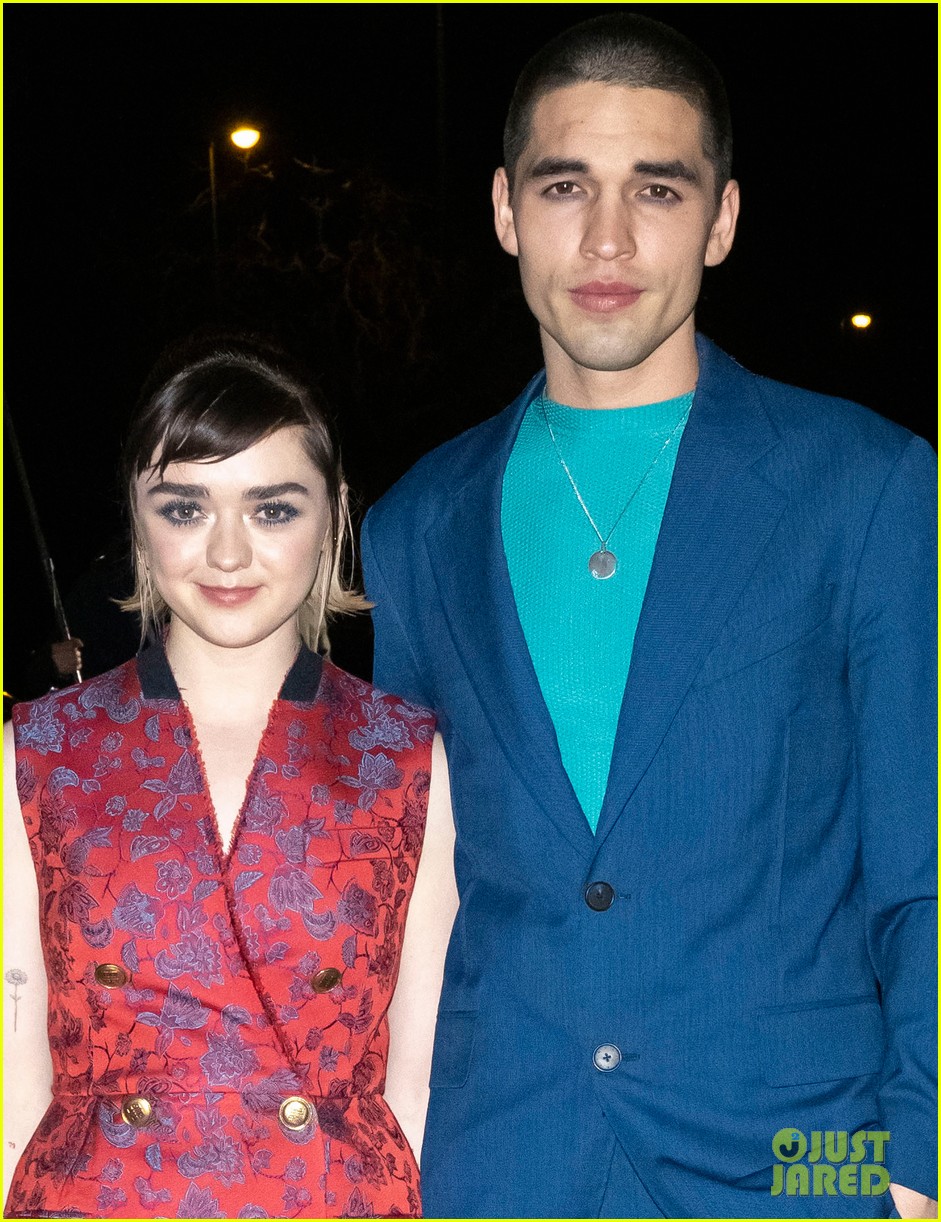 Maisie Williams & Boyfriend Reuben Selby Sit Front Row at Thom Browne Fashion Show!