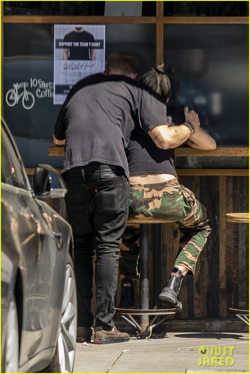 Miley Cyrus Wears a Gucci Face Mask for an Outing with Cody Simpson