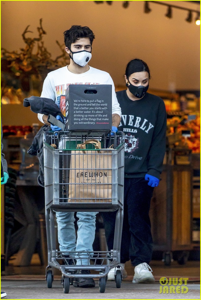 Demi Lovato & Boyfriend Max Ehrich Wear Masks While Grocery Shopping