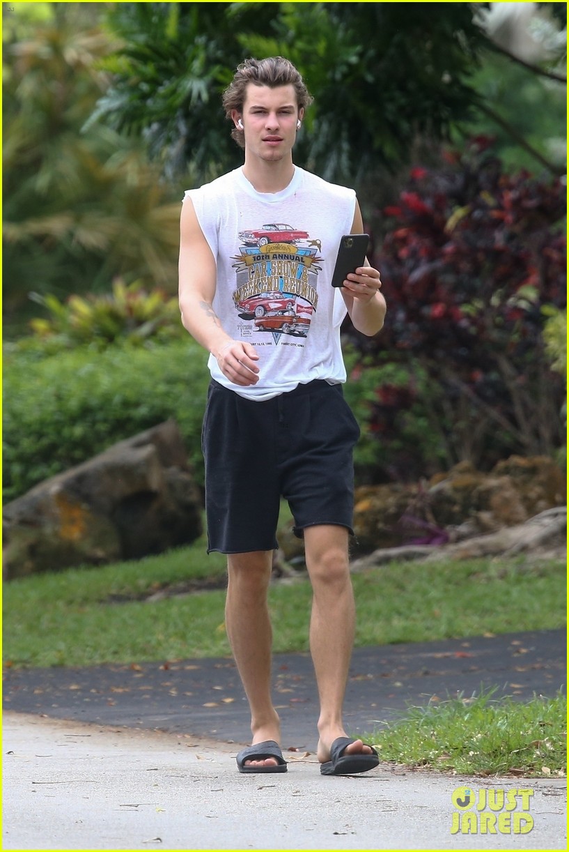 Shawn Mendes Steps Out After Hitting a Big Milestone on YouTube