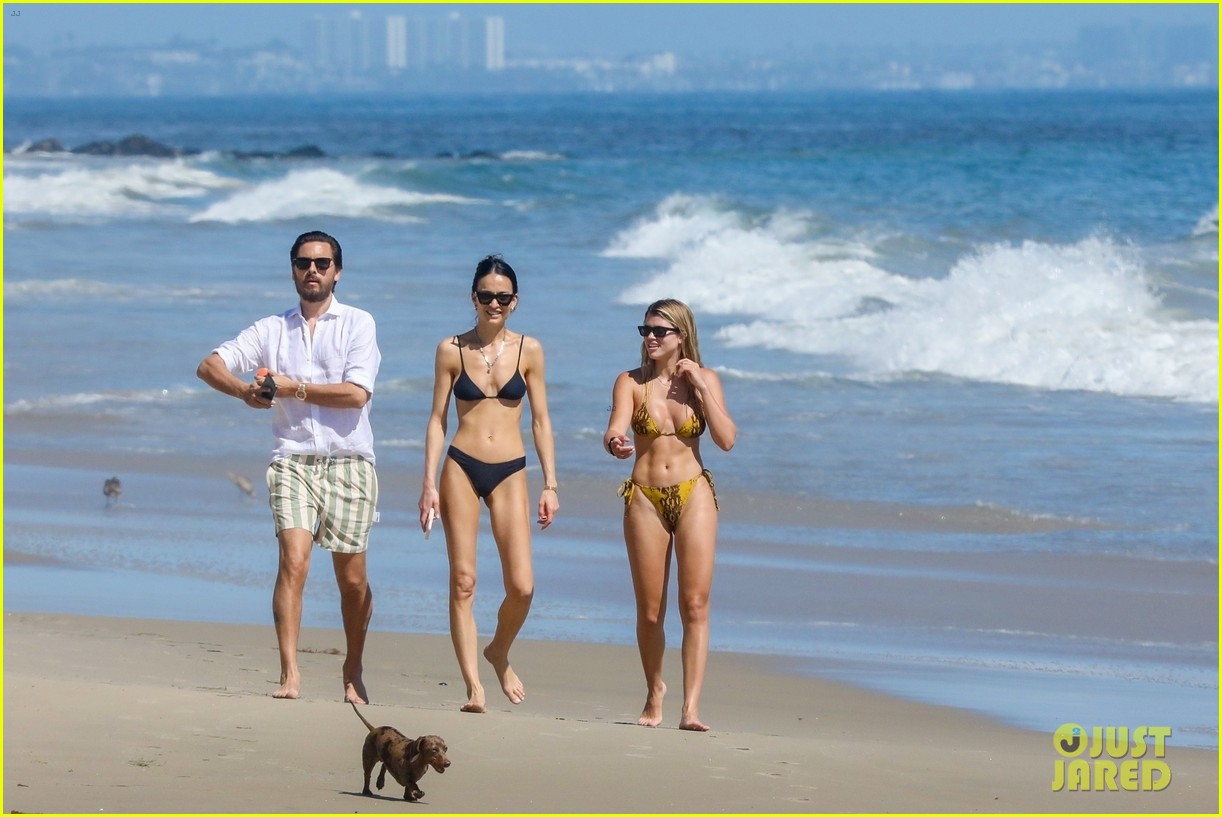 Sofia Richie Joins Boyfriend Scott Disick for a Beach Stroll