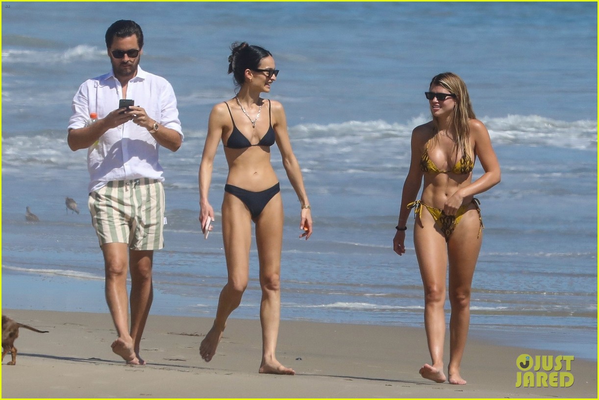 Sofia Richie Joins Boyfriend Scott Disick for a Beach Stroll
