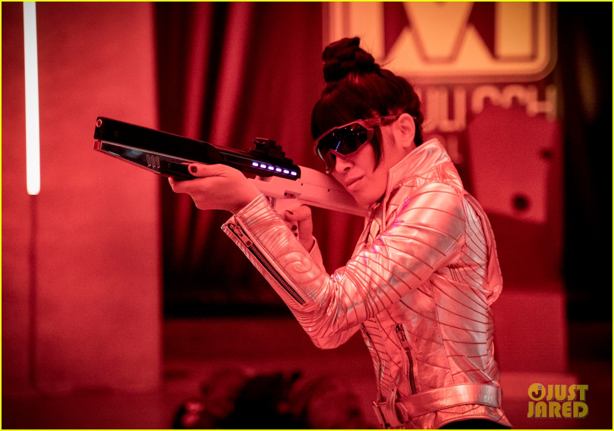 Candice Patton Says The 'Flash' Season Finale Is 'Bittersweet'