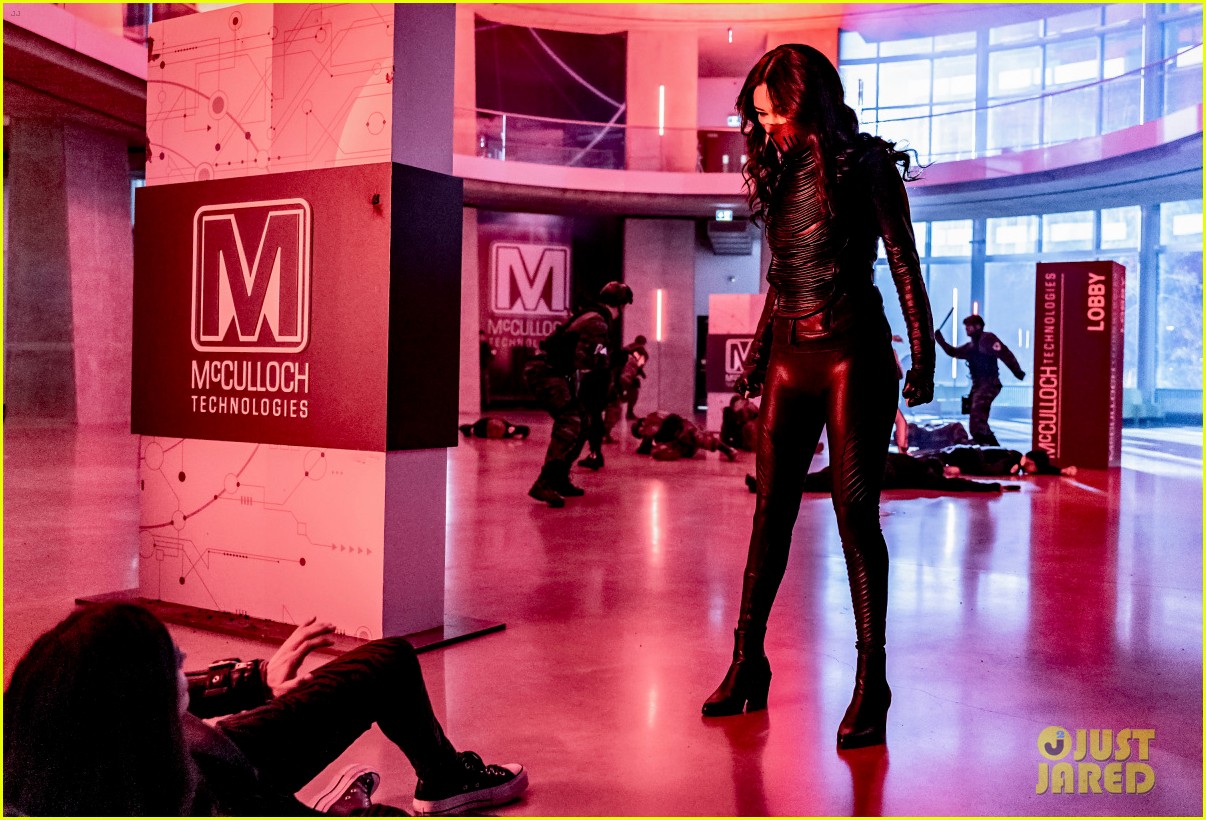 Candice Patton Says The 'Flash' Season Finale Is 'Bittersweet'