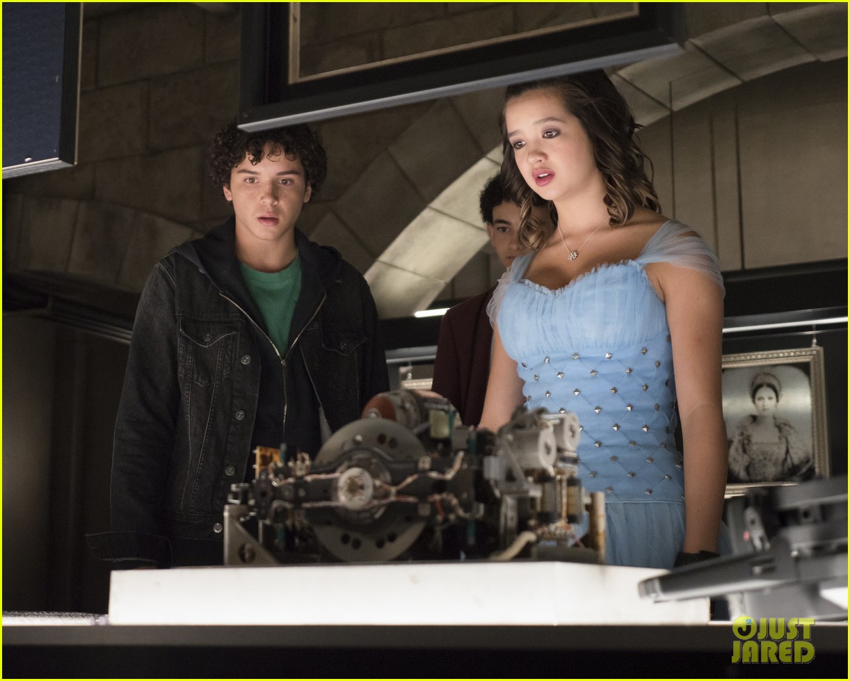 Disney+ Unveils 'Secret Society of Second-Born Royals' Trailer & Release Date!
