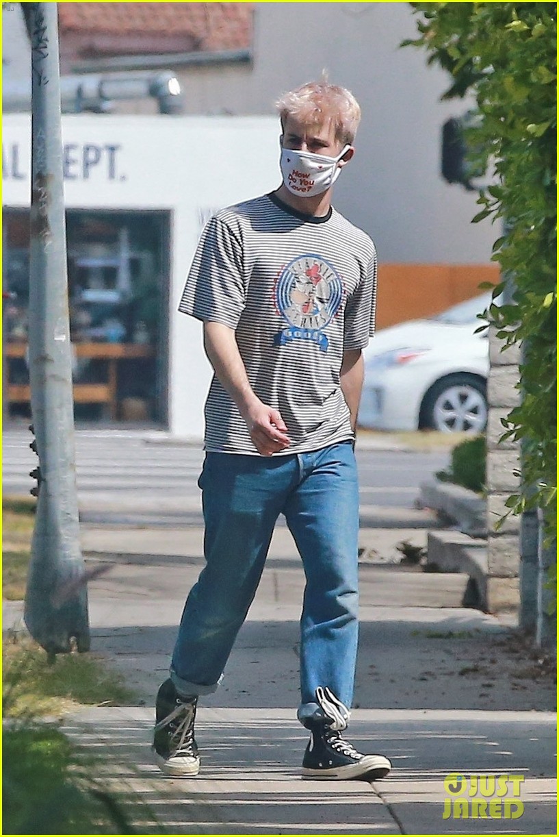 Dylan Minnette Caught a Drive In Concert This Week!