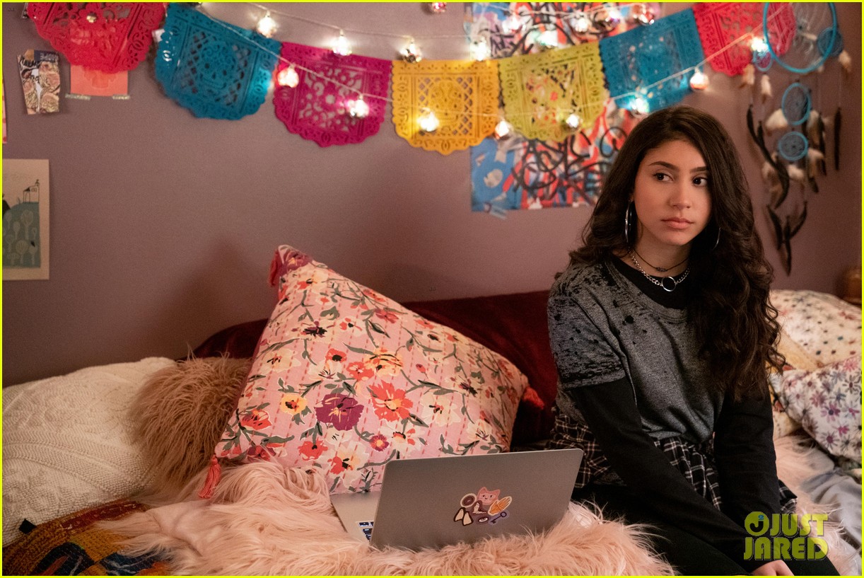 Isabella Ferreira Dishes On 'Love, Victor' In Exclusive Interview