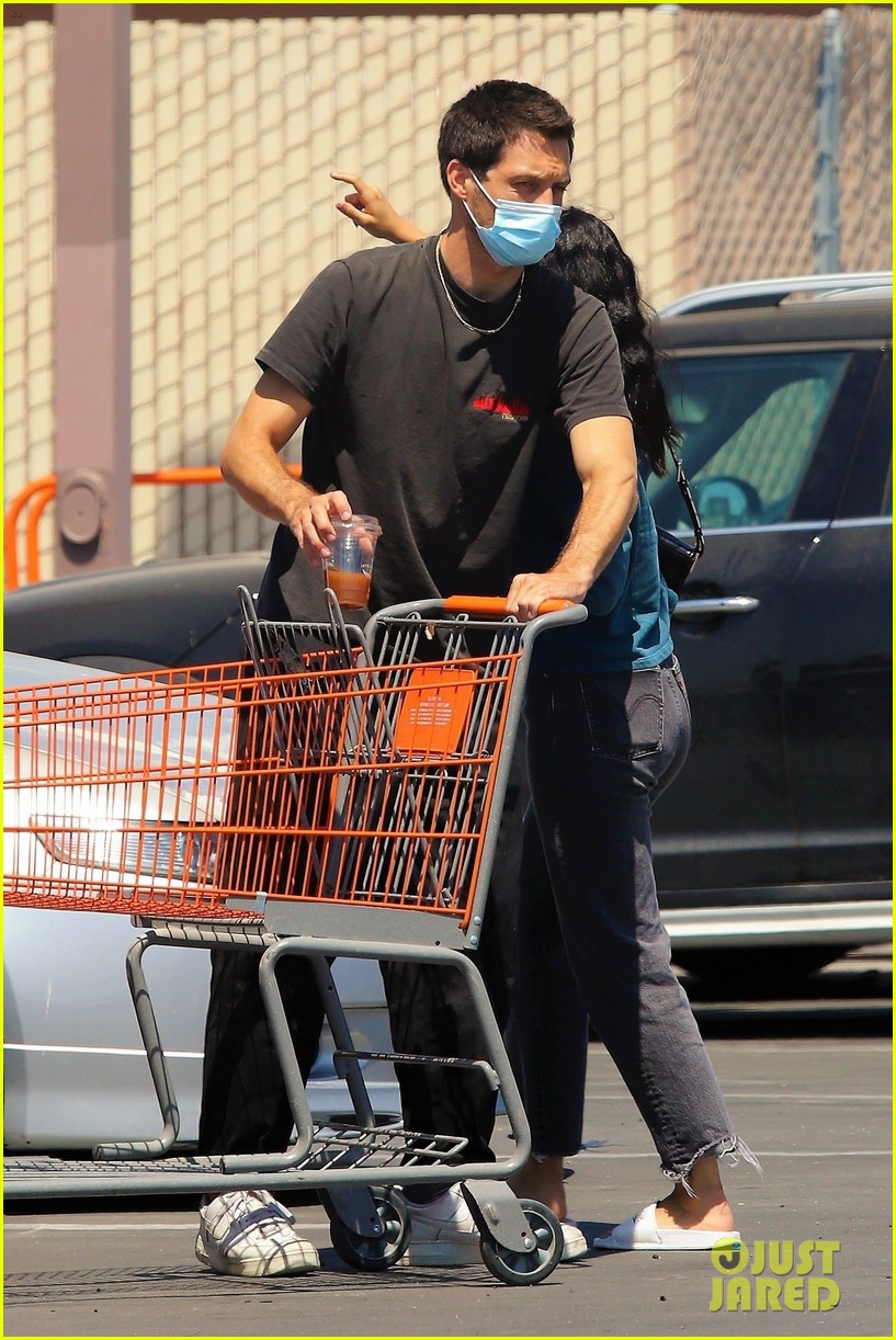 Camila Mendes Runs a Few Errands with New Boyfriend Grayson Vaughan!